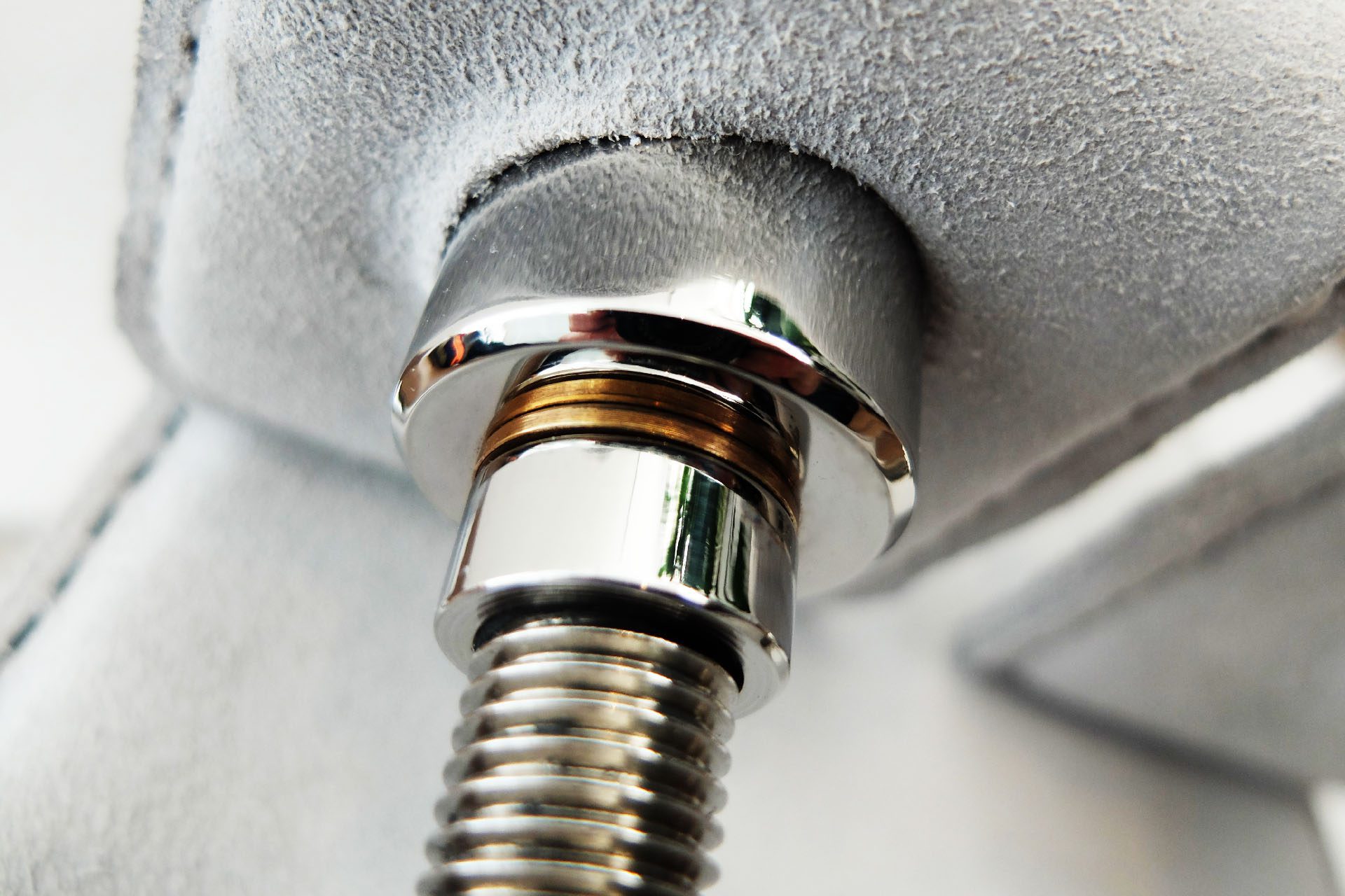 Metalwork For Yachts Screw
